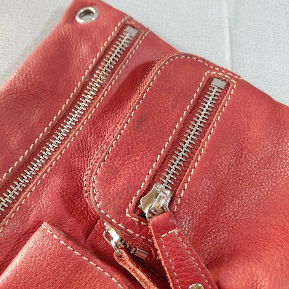Vtg Y2k Fossil Sutter Genuine Leather Crossbody Bag Red Adjustable Strap Top Zip - Picture 14 of 16
